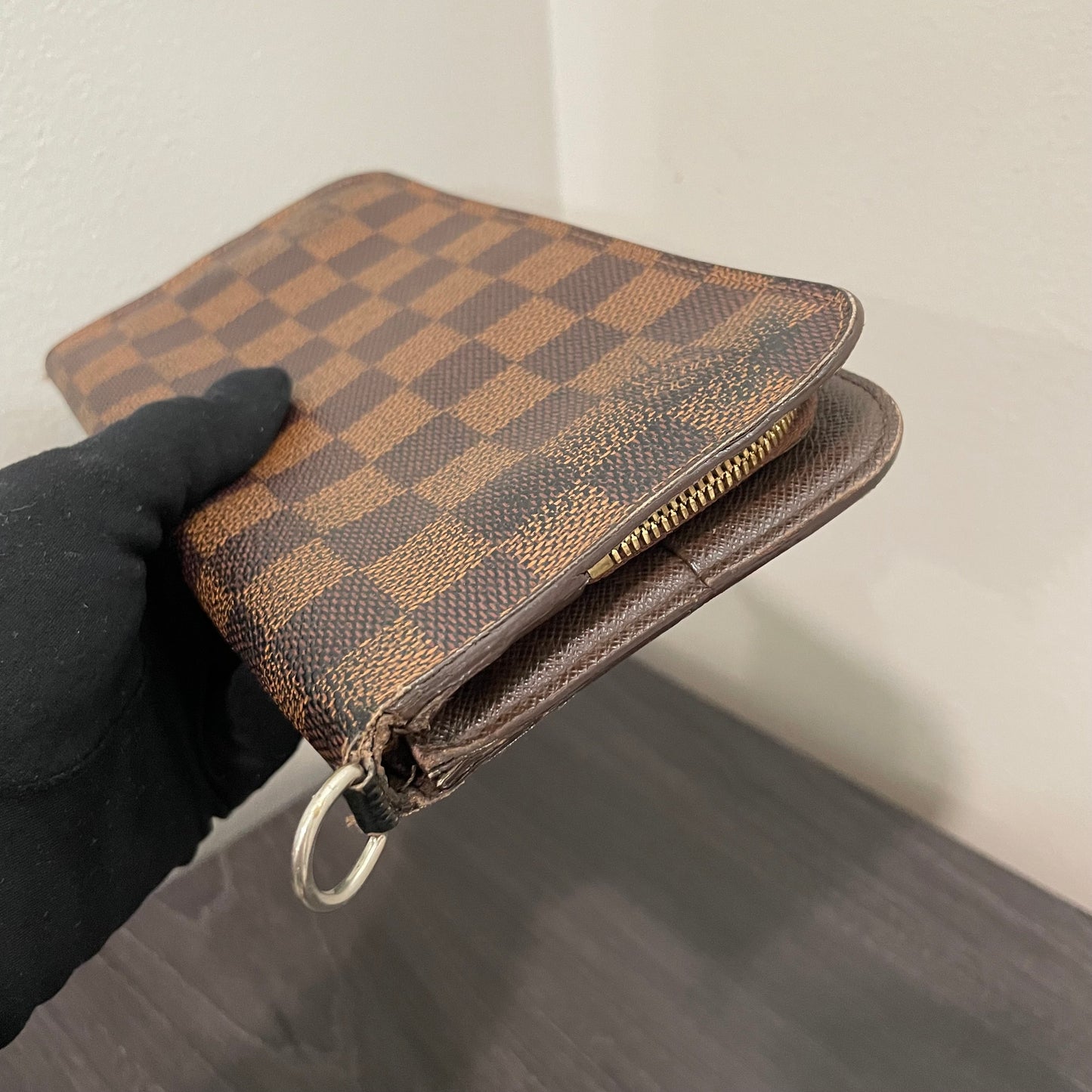 #909 LOUIS VUITTON Damier Ebene Insolite Wallet