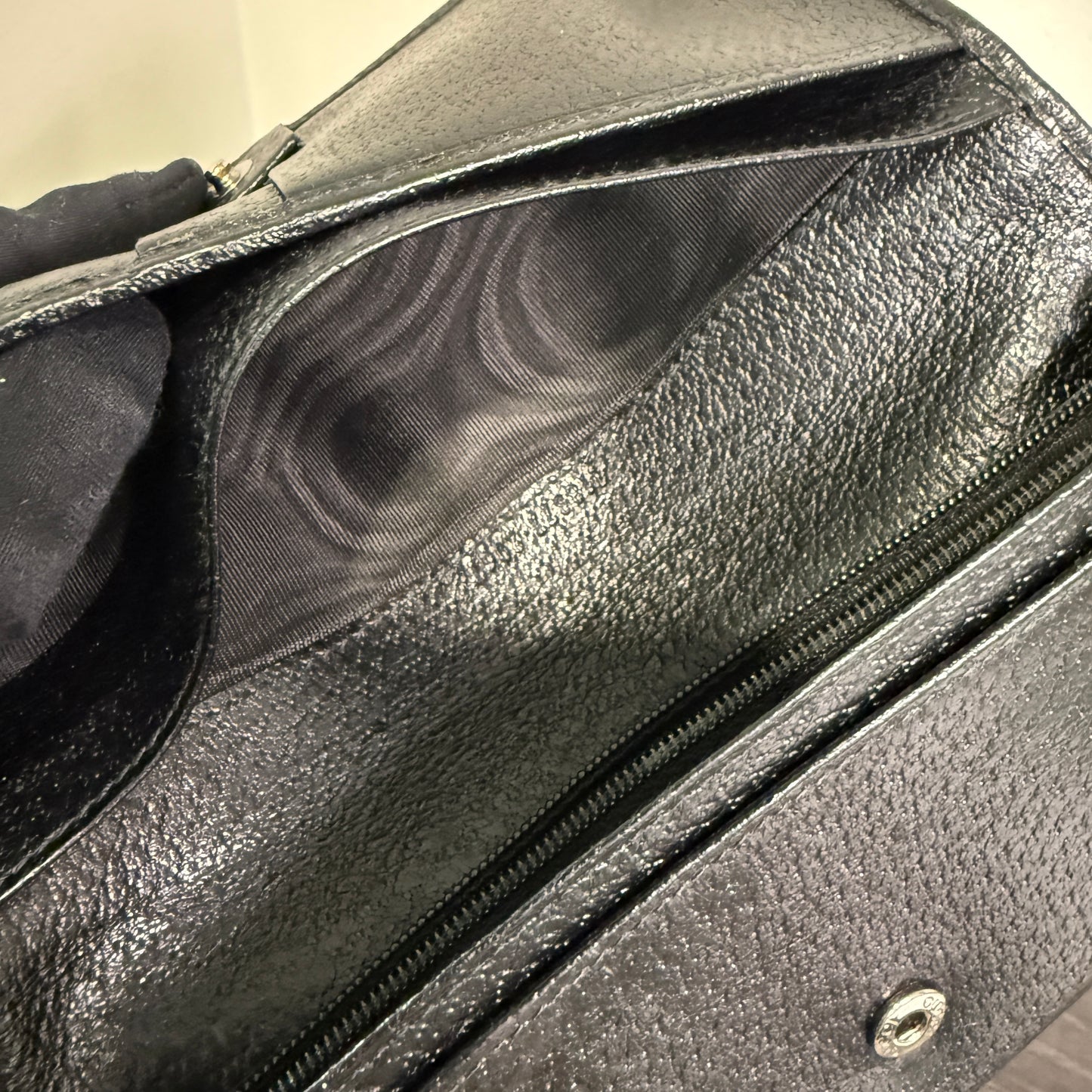 1015-20 GUCCI Black GG Long Wallet