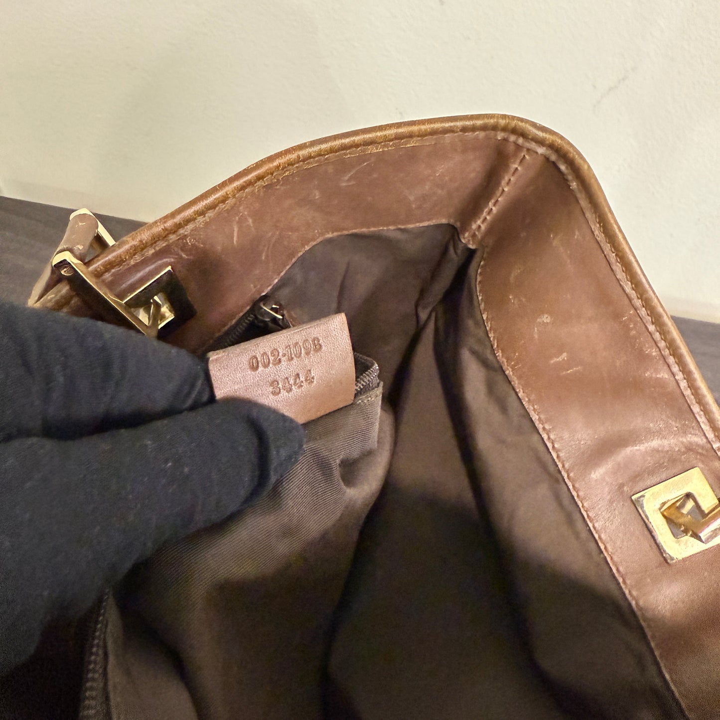 1015-08 GUCCI Brown GG Canvas Tote