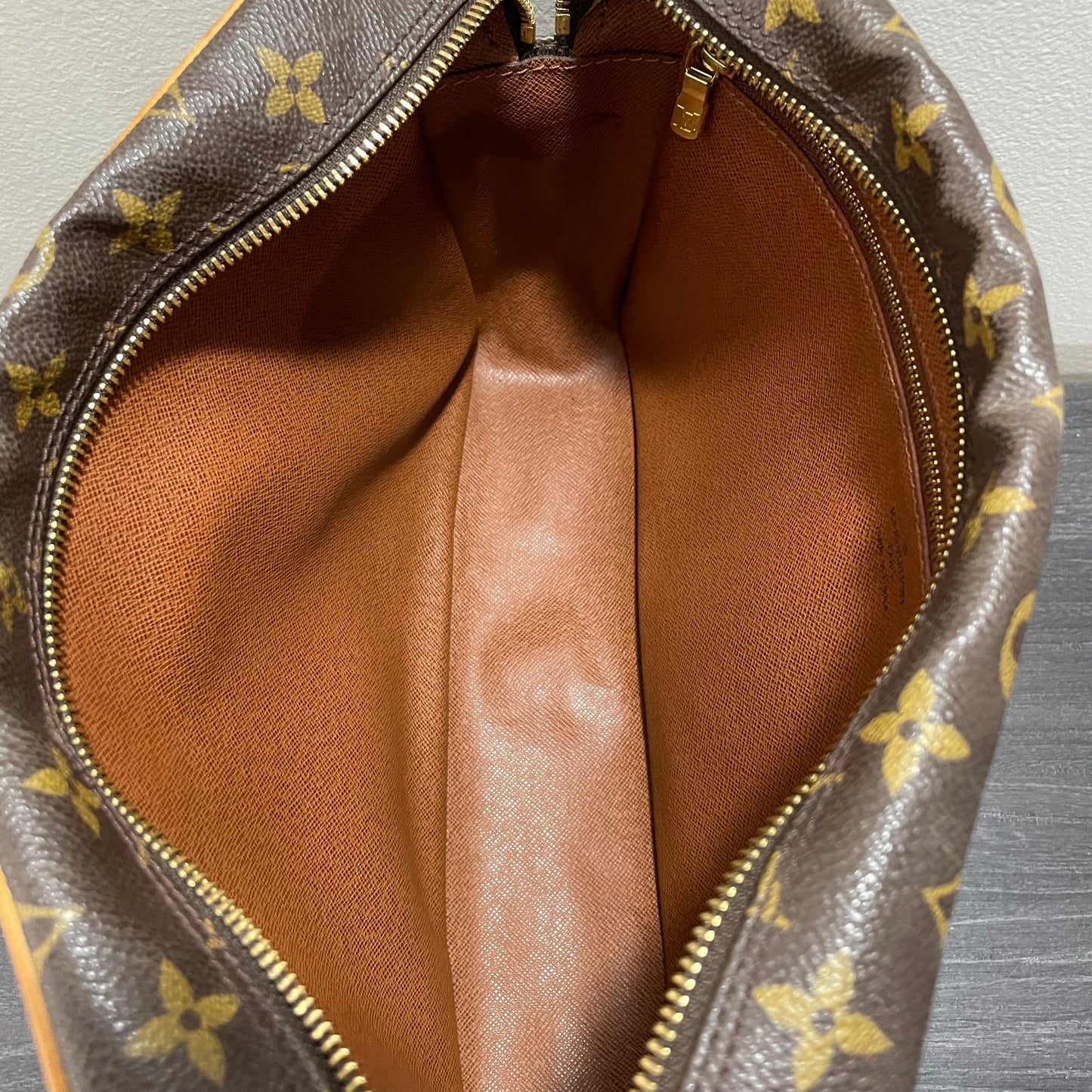 SOLD! Louis Vuitton Monogram Trocadero 30