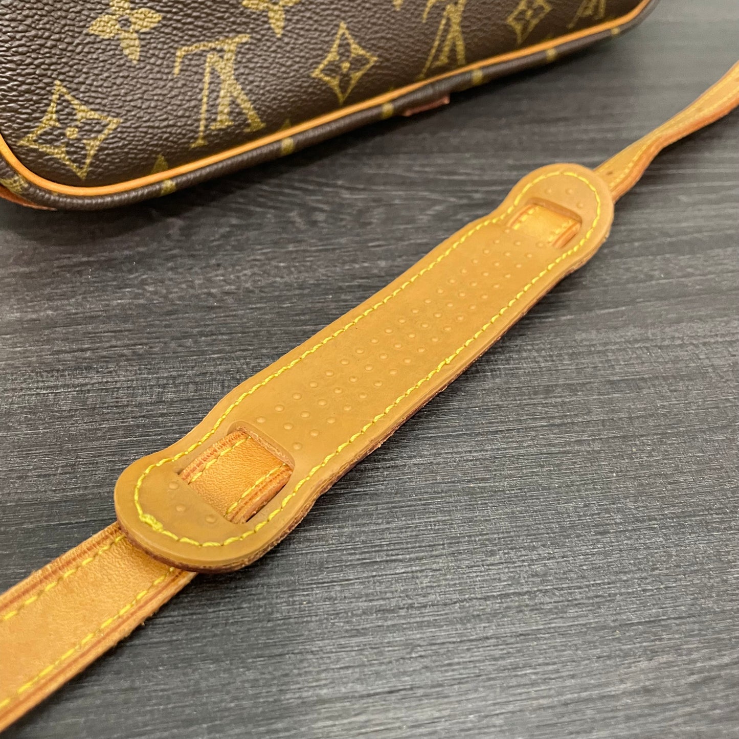 BUY NOW (50% Off for Subscribers) Louis Vuitton Monogram Saint Germain 28