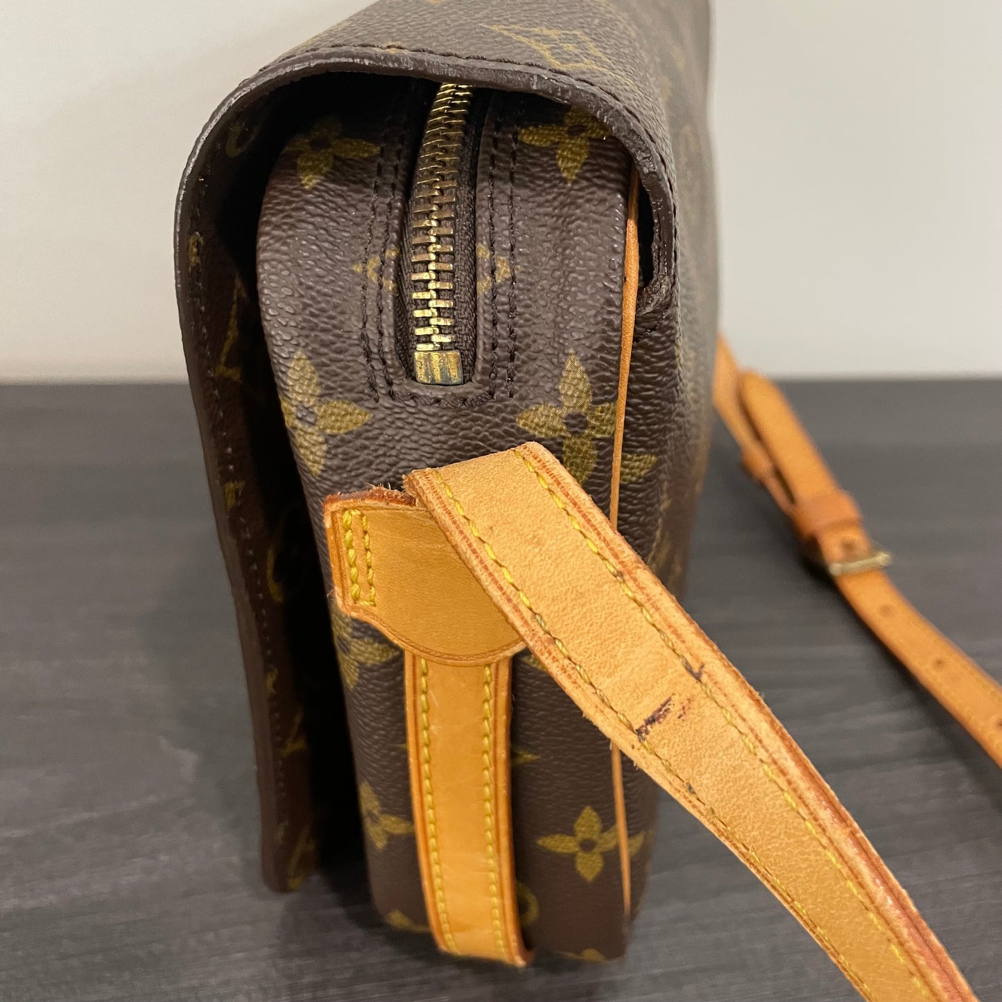 BUY NOW (50% Off for Subscribers) Louis Vuitton Monogram Saint Germain 28