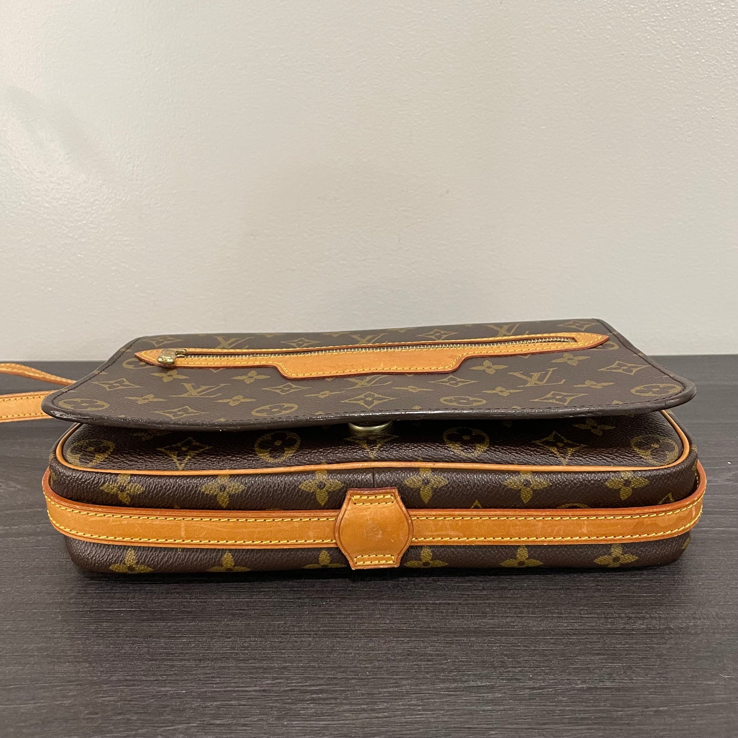 BUY NOW (50% Off for Subscribers) Louis Vuitton Monogram Saint Germain 28