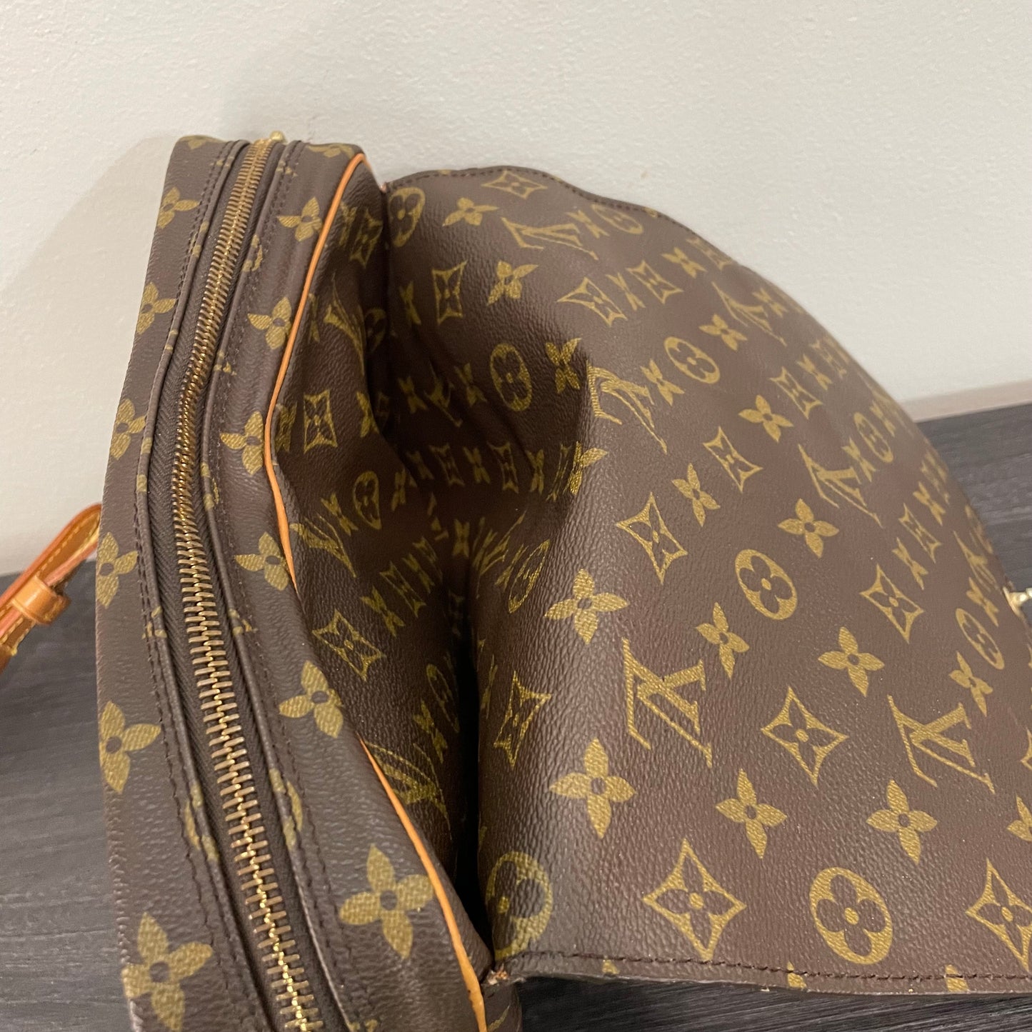 BUY NOW (50% Off for Subscribers) Louis Vuitton Monogram Saint Germain 28