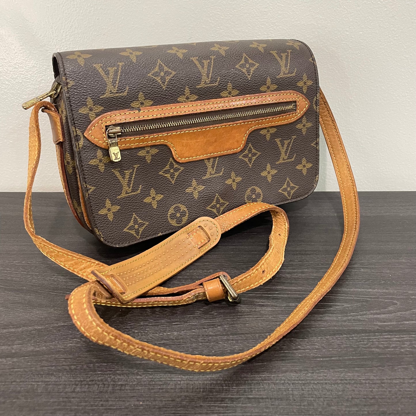 SOLD! Louis Vuitton Monogram Saint Germain 24