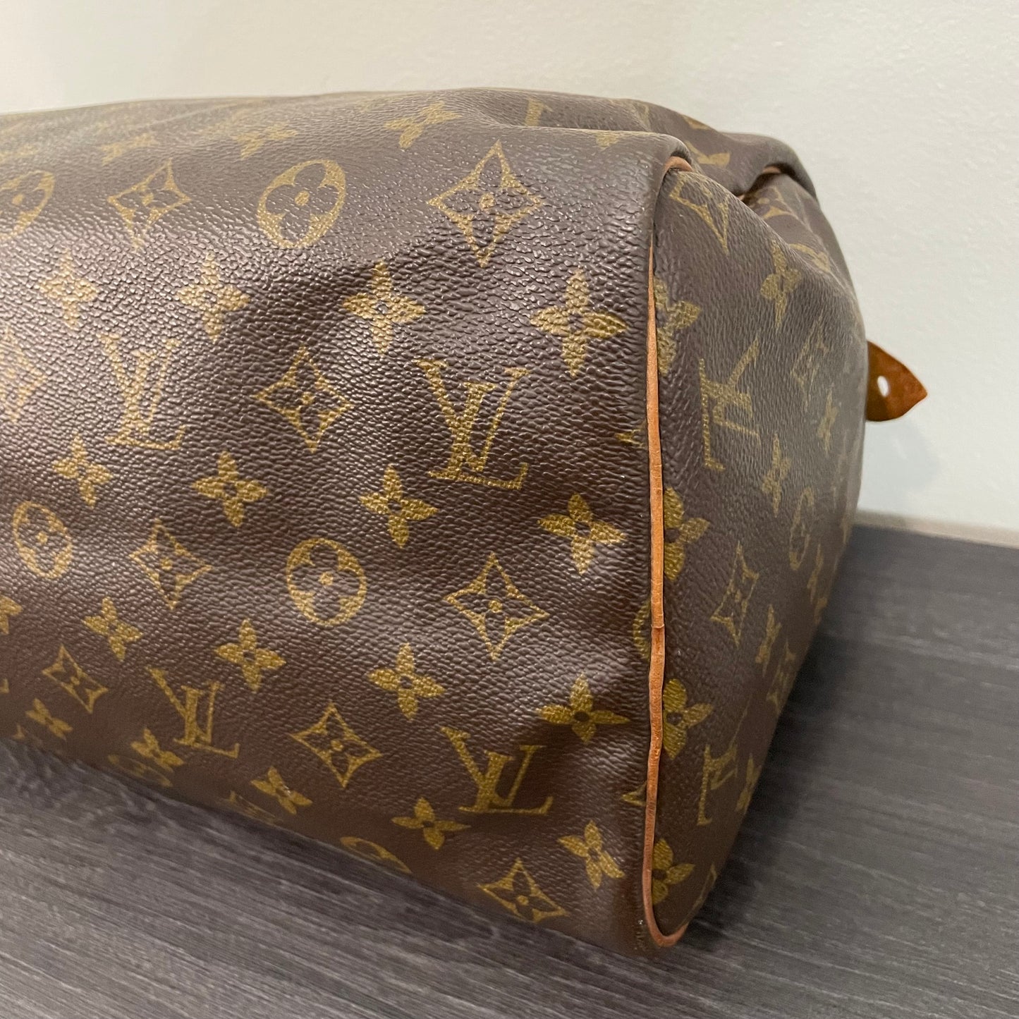 SOLD! Louis Vuitton Monogram Speedy 30