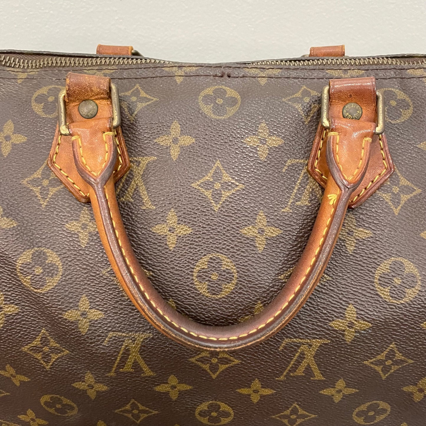 SOLD! Louis Vuitton Monogram Speedy 30