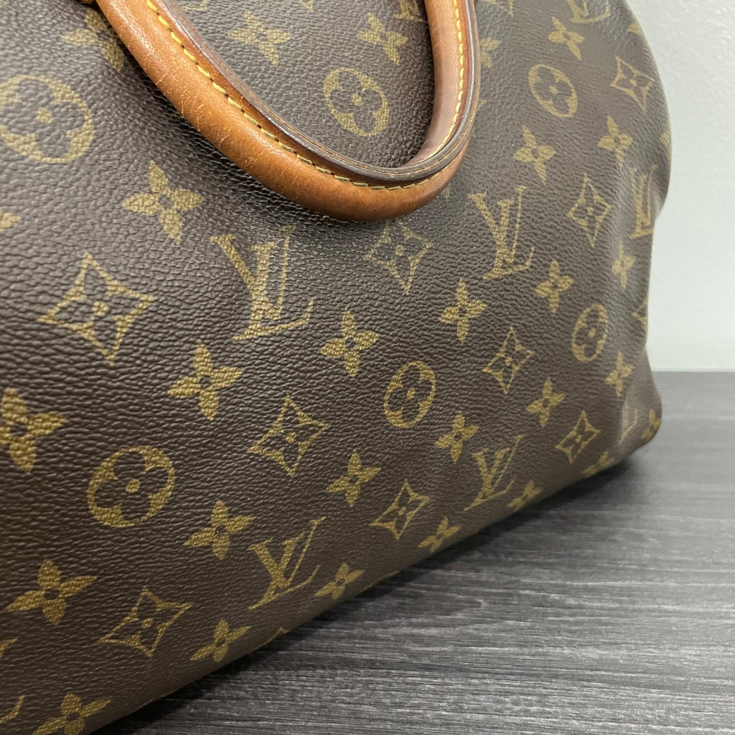 SOLD! Louis Vuitton Monogram Speedy 30
