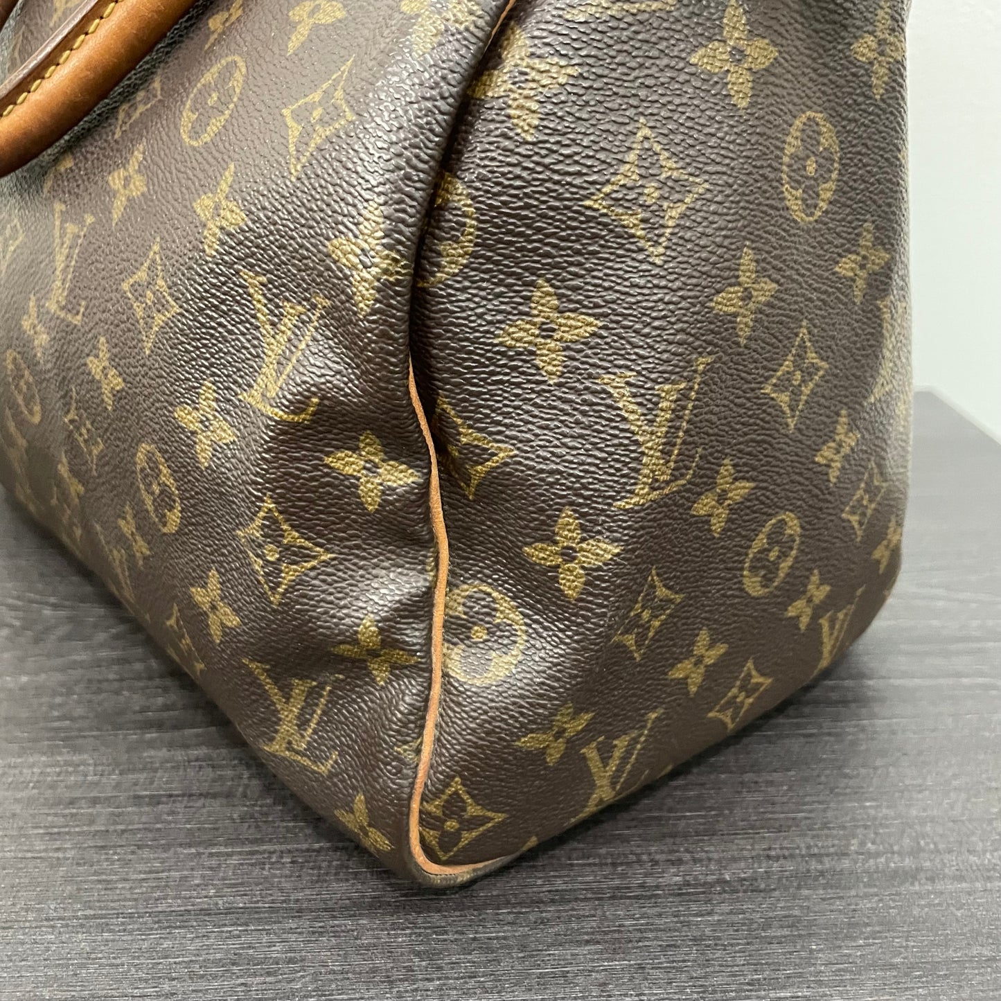 SOLD! Louis Vuitton Monogram Speedy 30