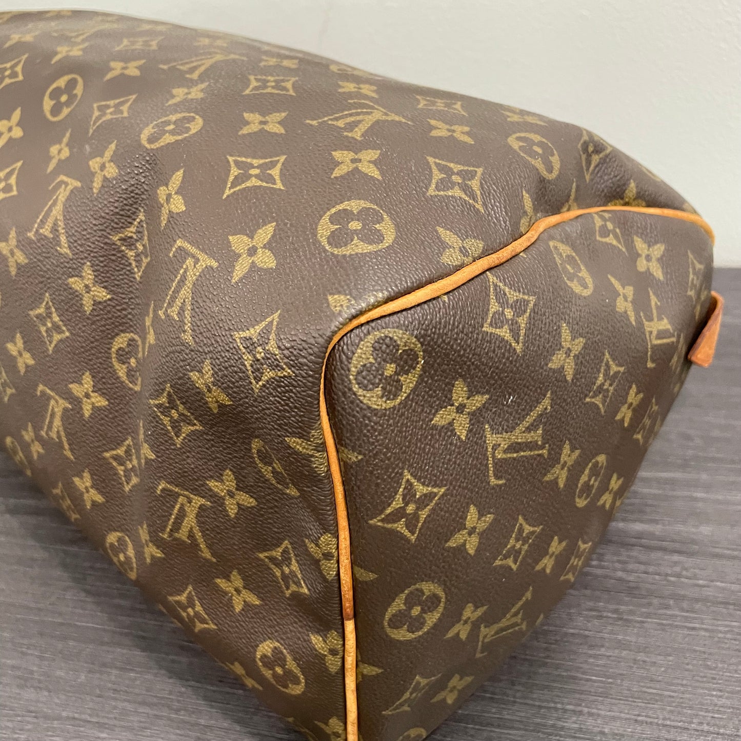 SOLD! Louis Vuitton Monogram Speedy 35