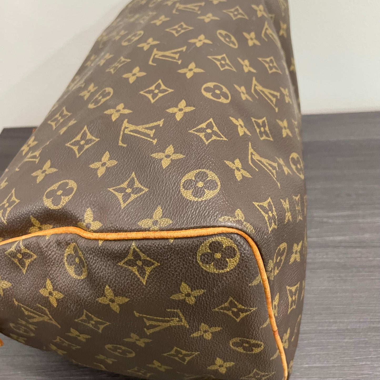 SOLD! Louis Vuitton Monogram Speedy 35