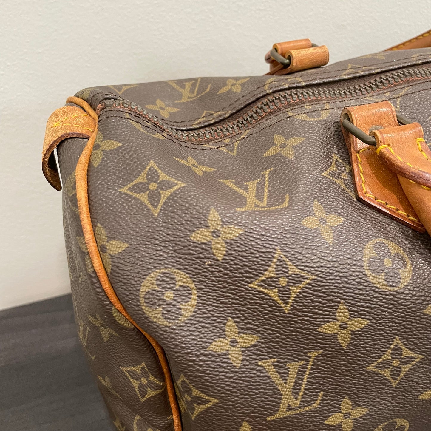 SOLD! Louis Vuitton Monogram Speedy 35