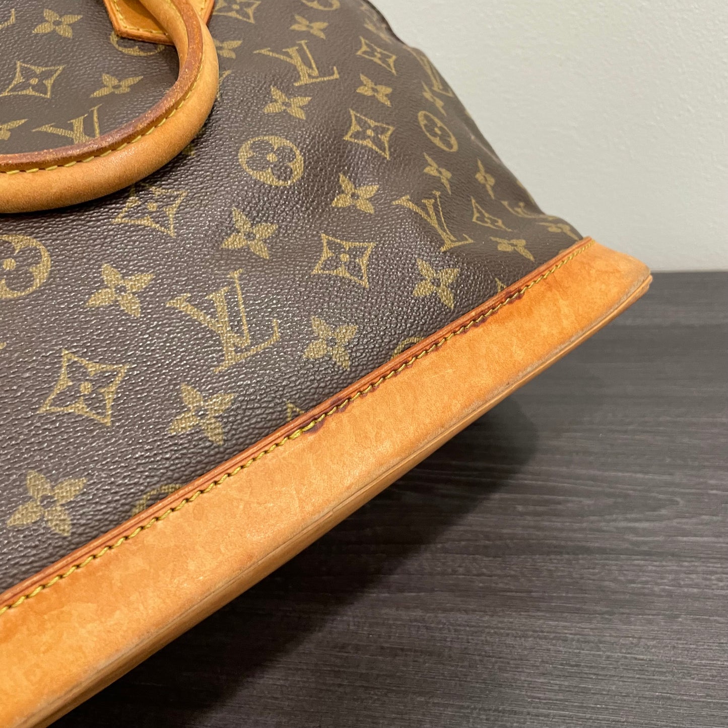 SOLD! Louis Vuitton Monogram Alma