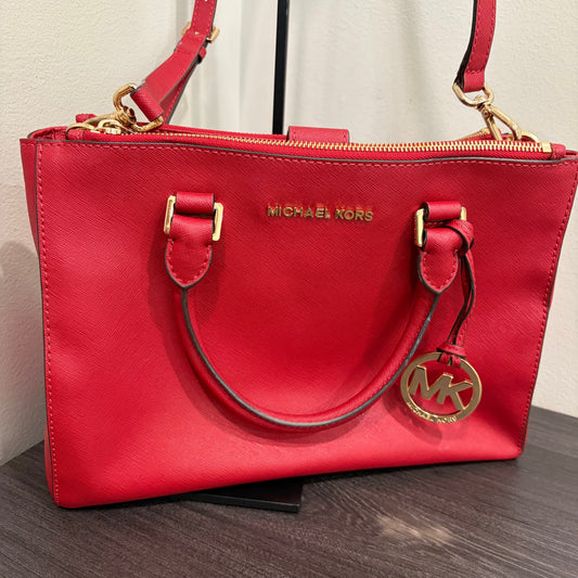 #010 MICHAEL KORS Red Tote