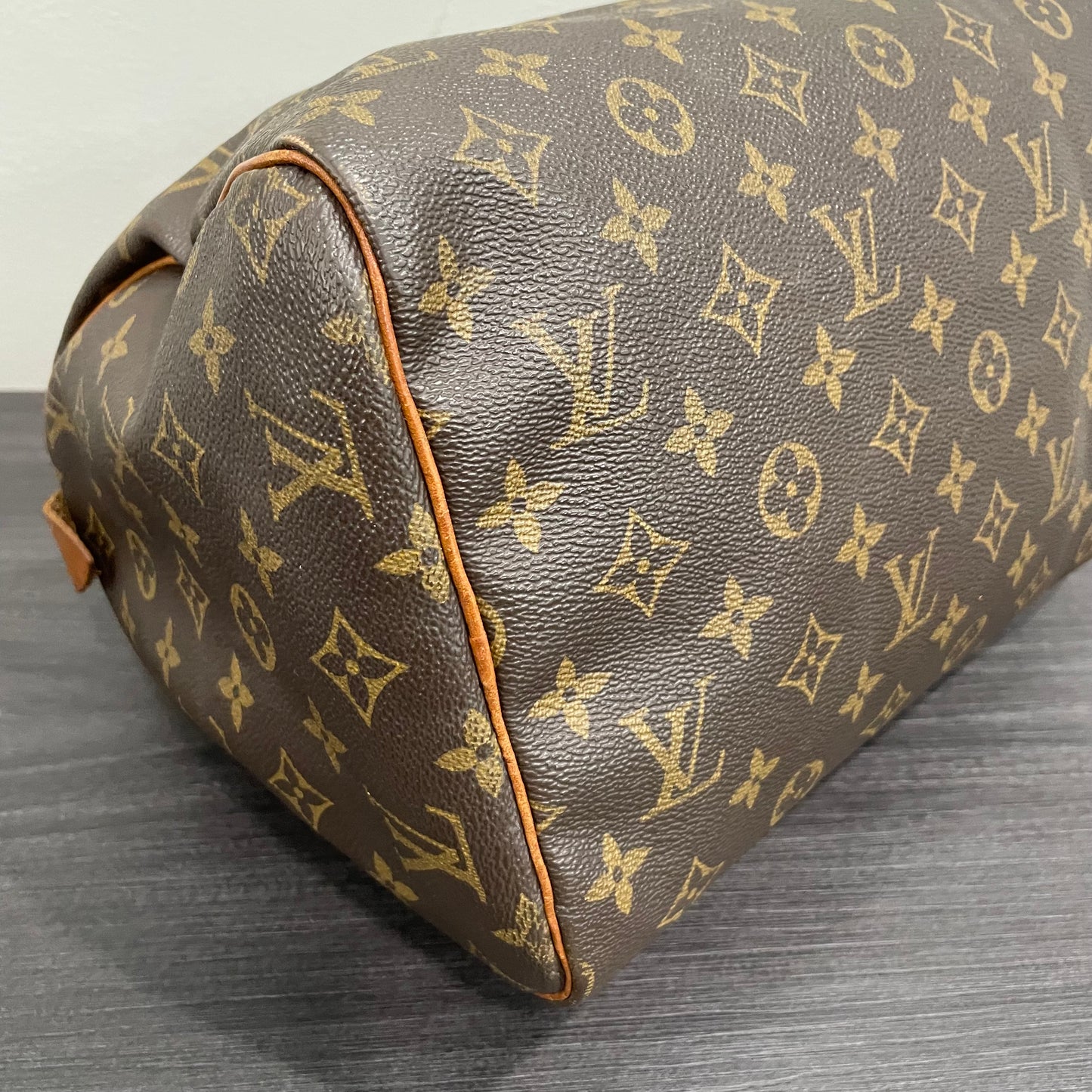 SOLD! Louis Vuitton Monogram Speedy 30