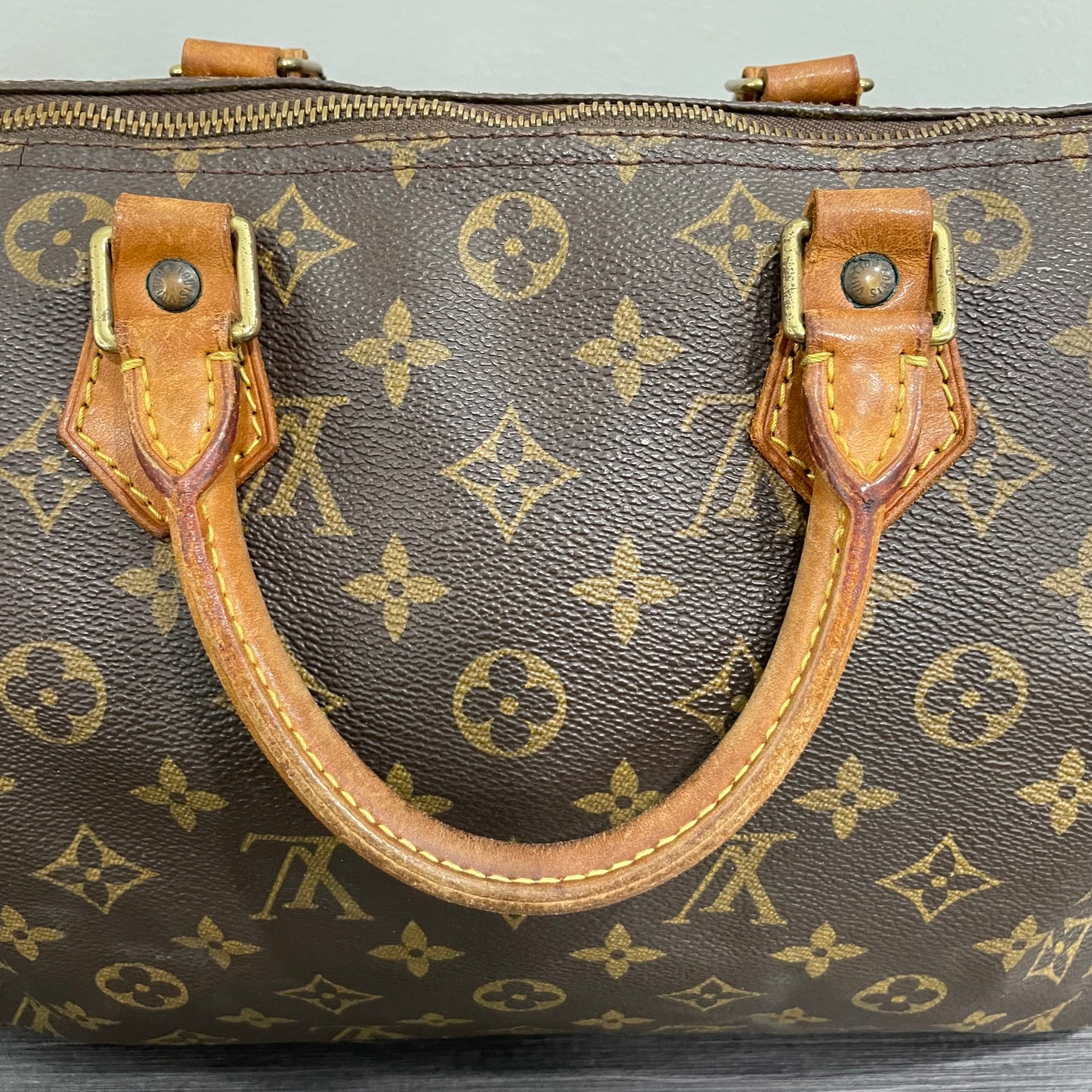 SOLD! Louis Vuitton Monogram Speedy 30
