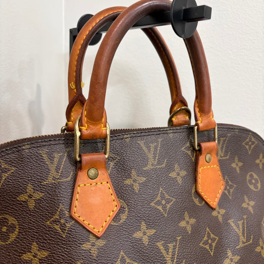 #024 LOUIS VUITTON Alma PM
