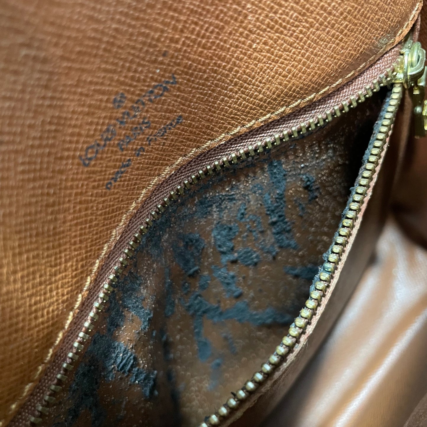Louis Vuitton Monogram Saint Cloud PM