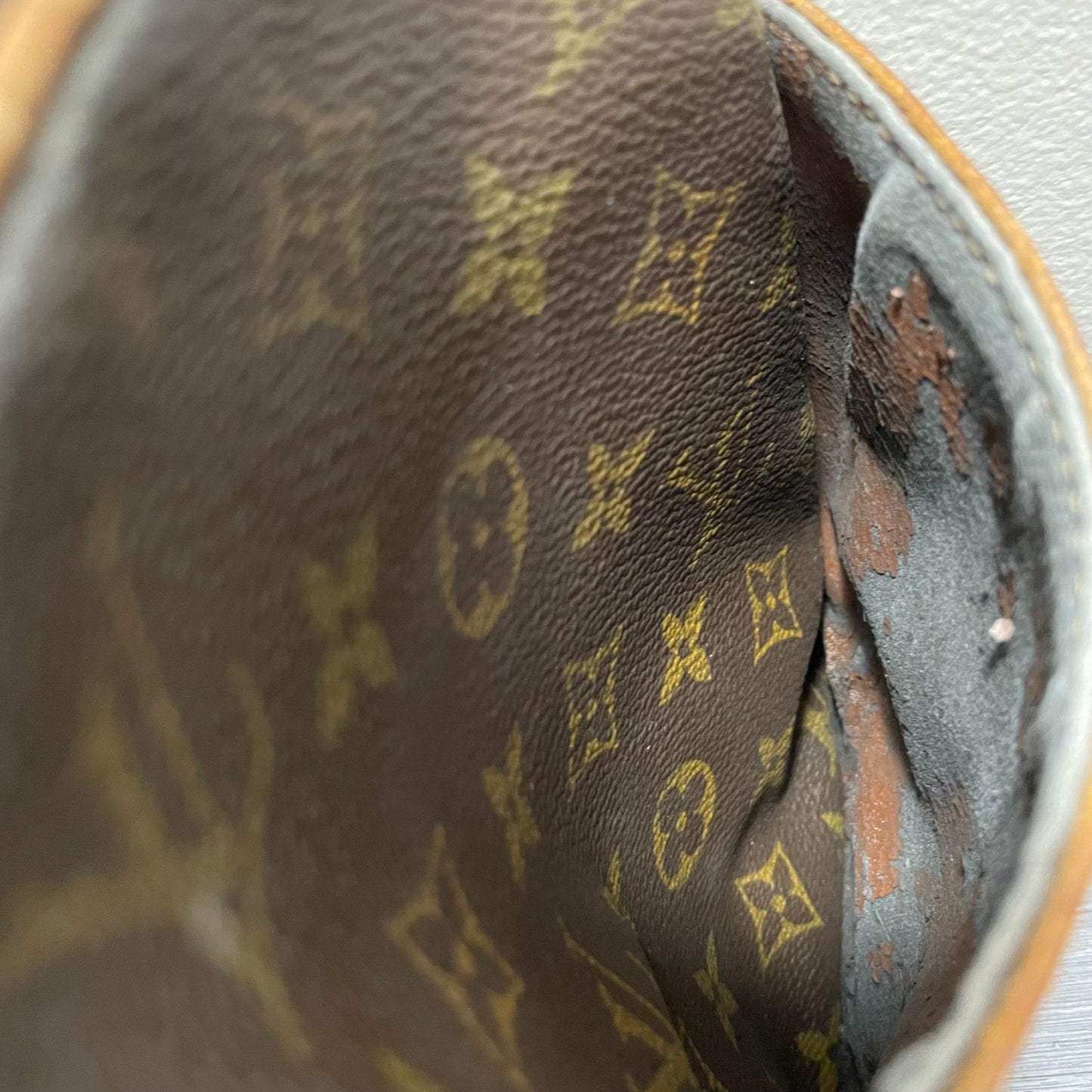 CLEARANCE Louis Vuitton Monogram Danube