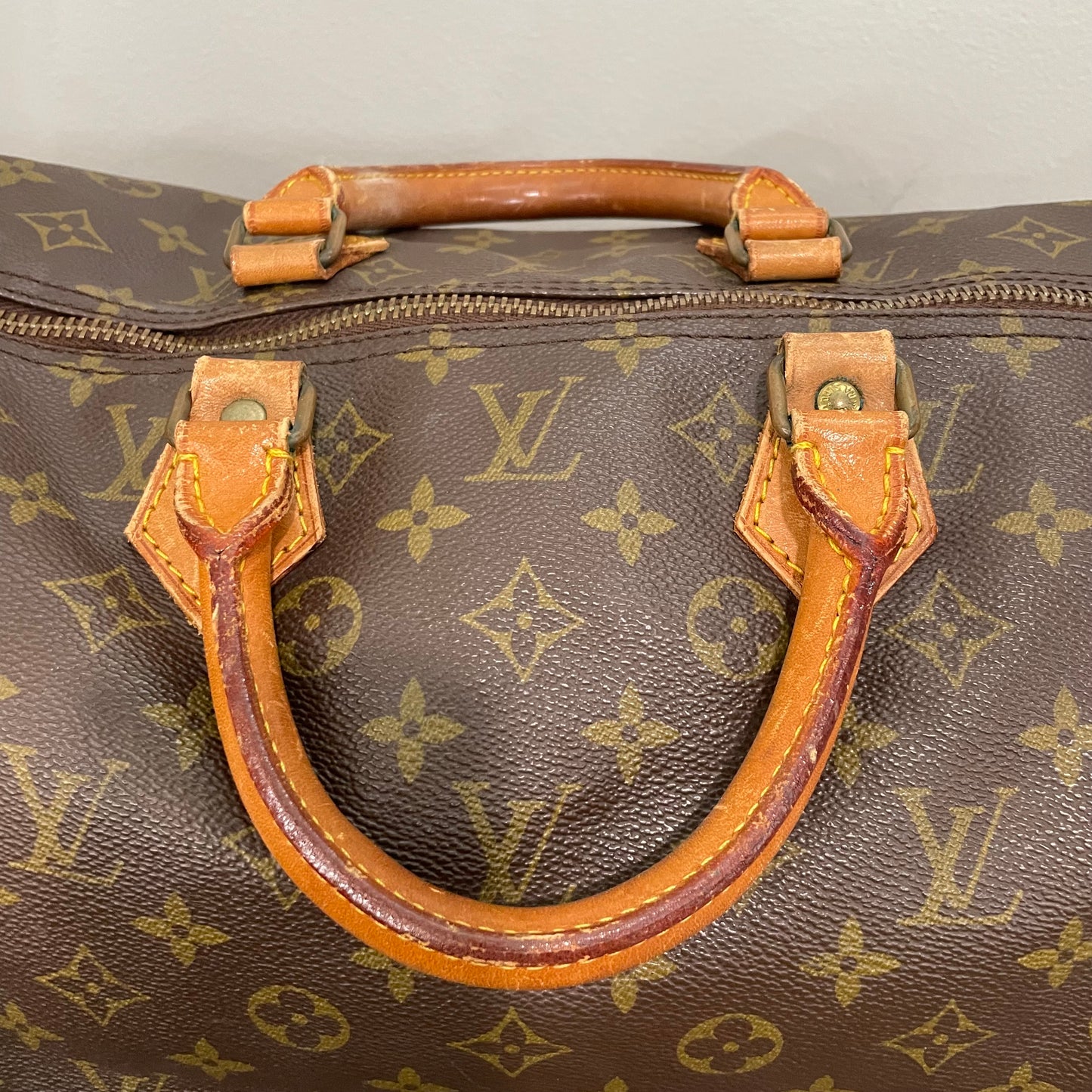 Louis Vuitton Monogram Speedy 40