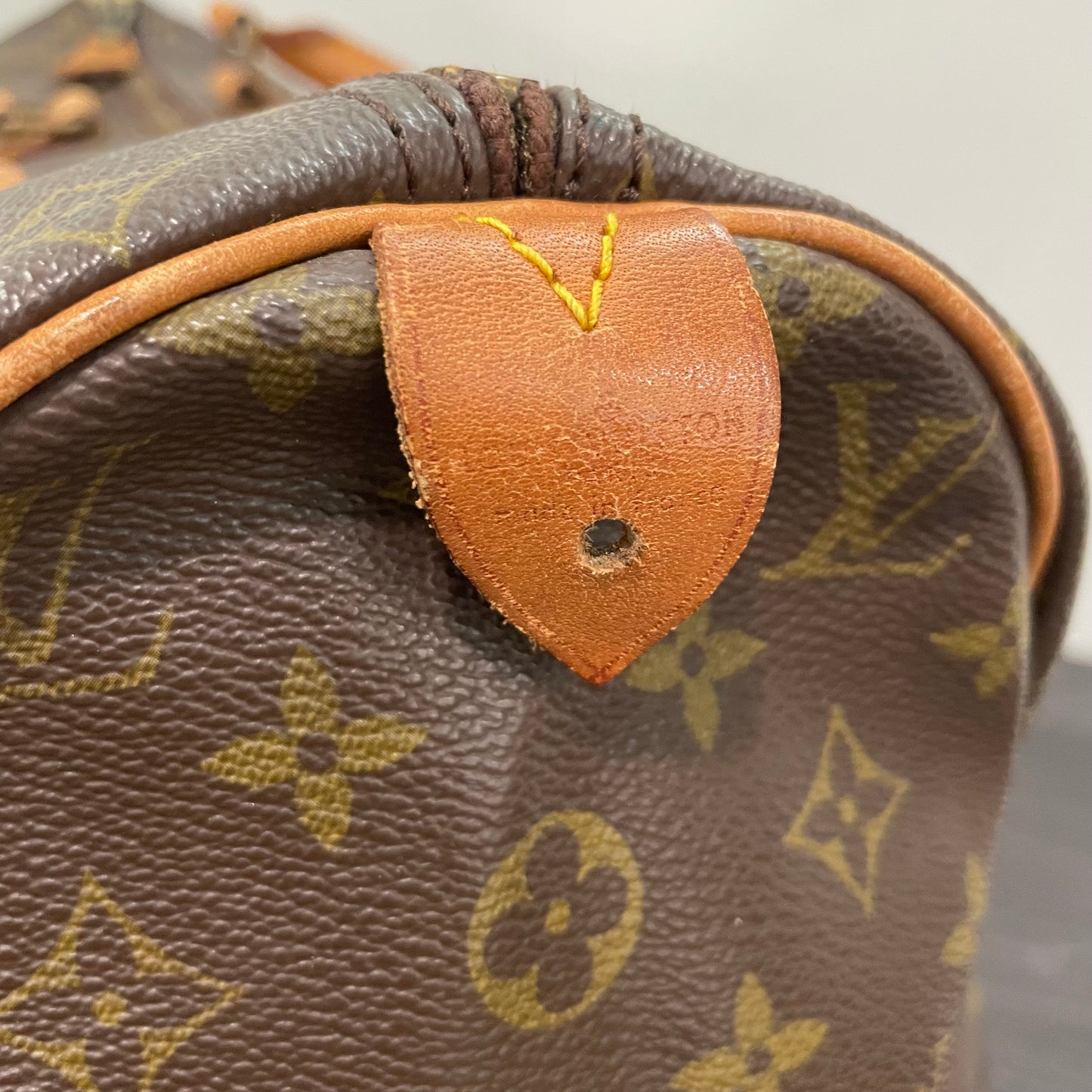 Louis Vuitton Monogram Speedy 40