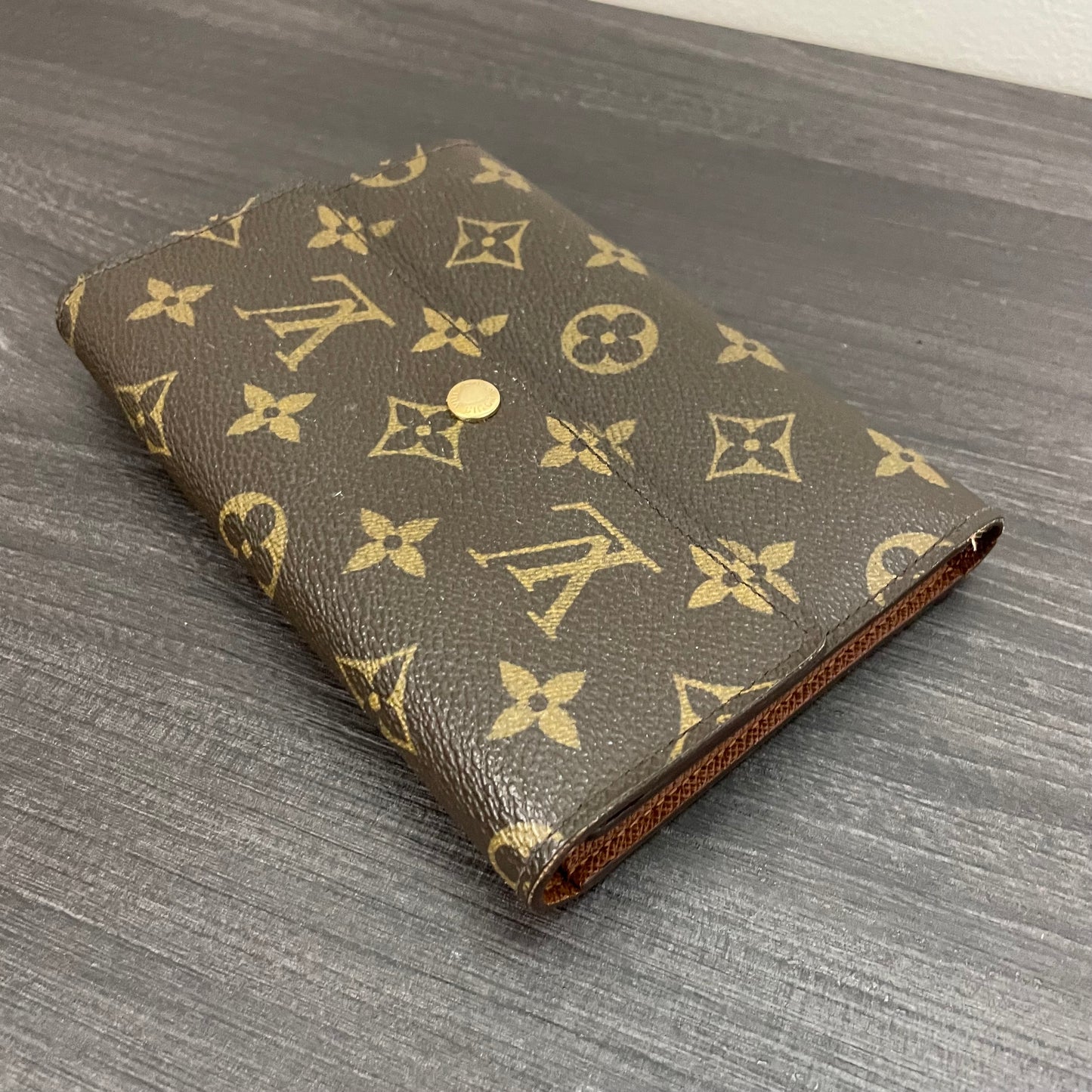 Louis Vuitton Monogram Tri-fold Wallet