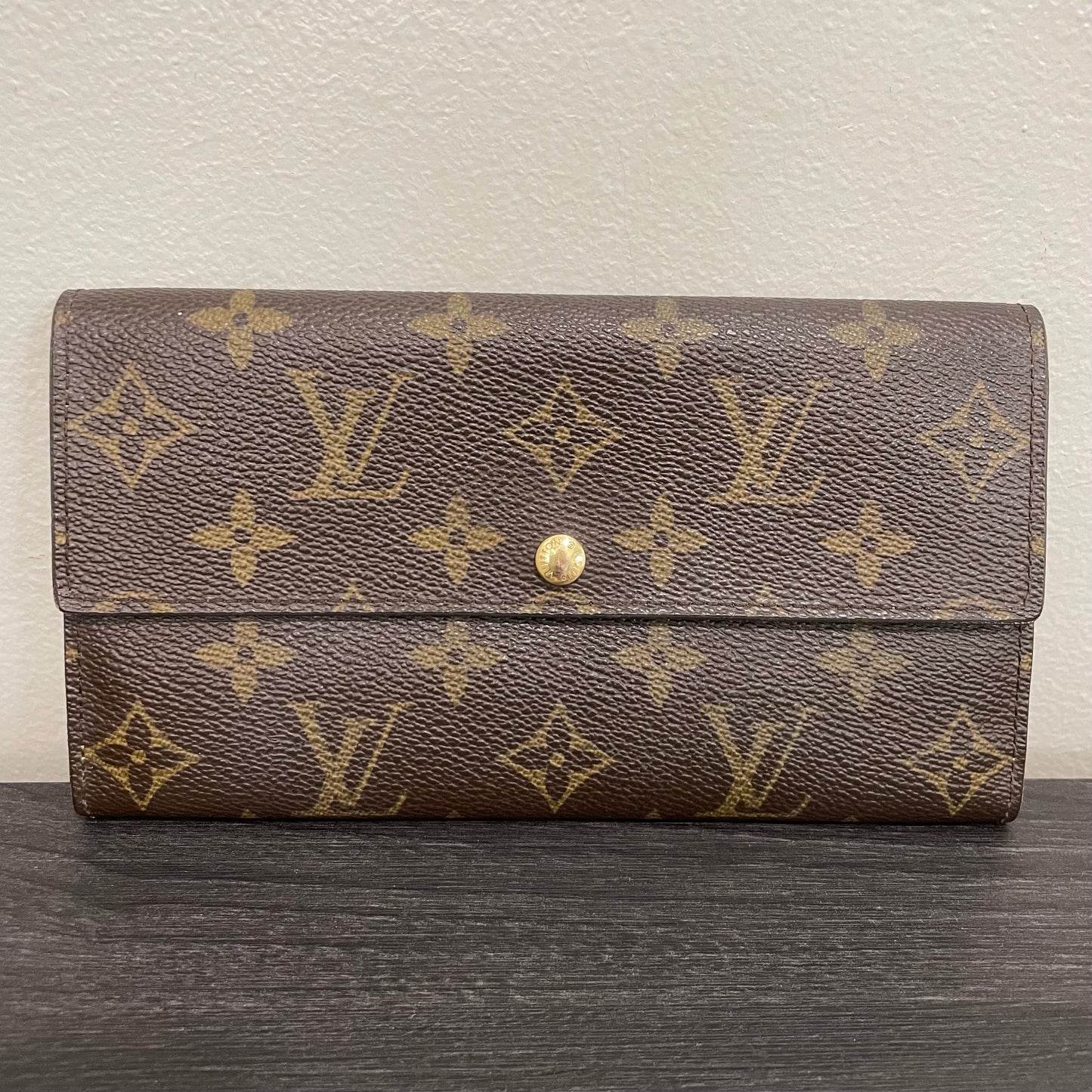 Louis Vuitton Monogram Bi-fold Wallet