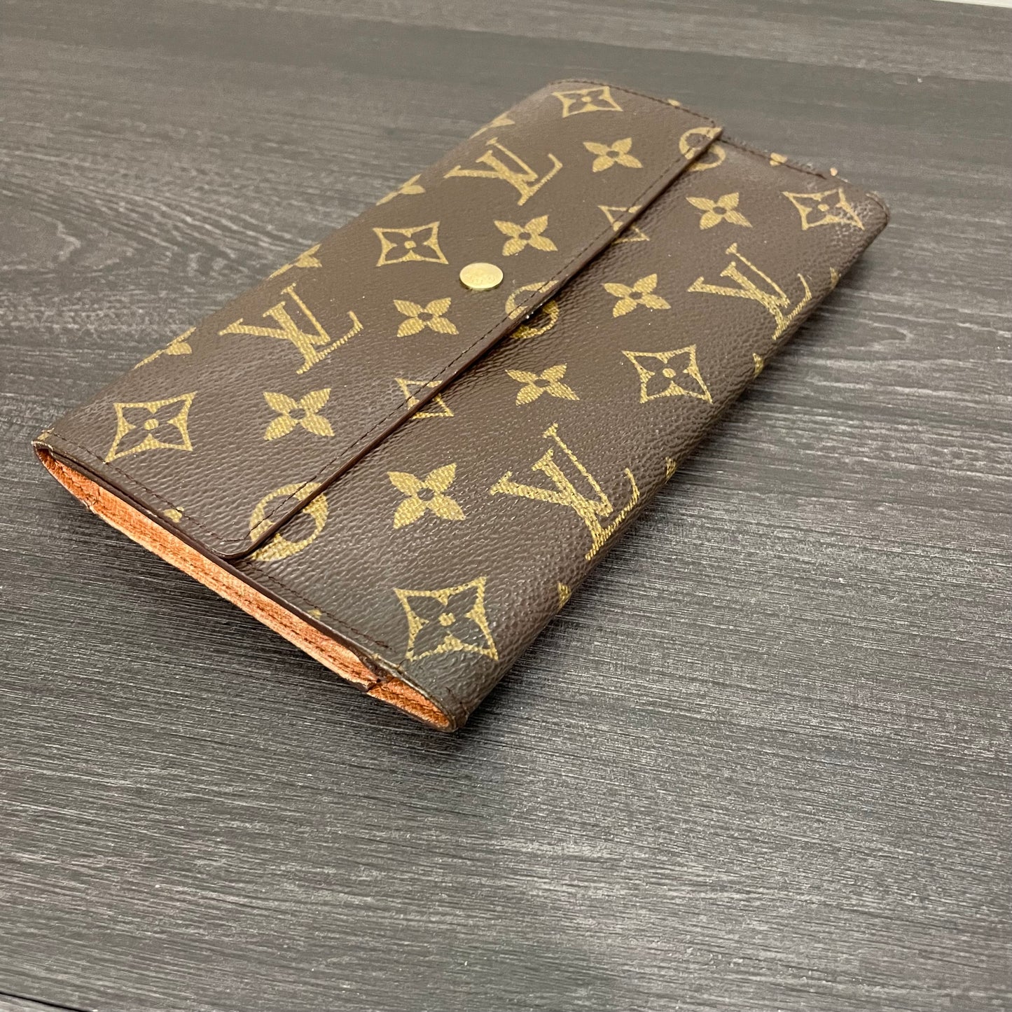 CLEARANCE Louis Vuitton Monogram Wallet