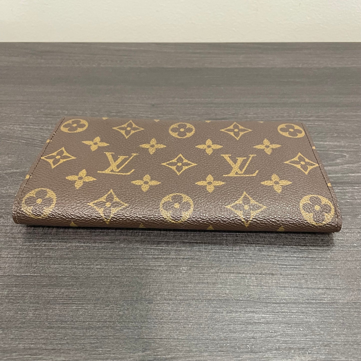 CLEARANCE Louis Vuitton Monogram Wallet