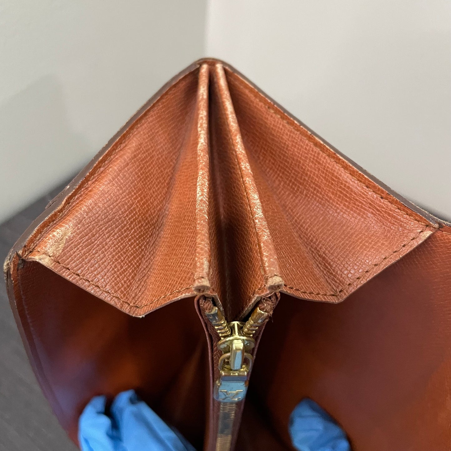 CLEARANCE Louis Vuitton Monogram Wallet