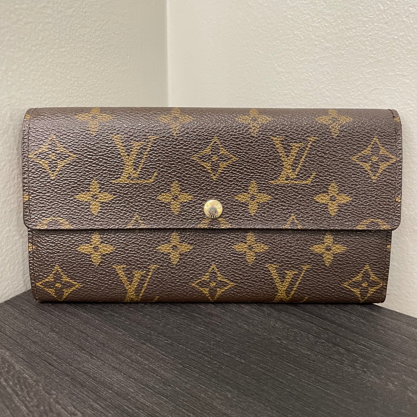 CLEARANCE Louis Vuitton Monogram Wallet