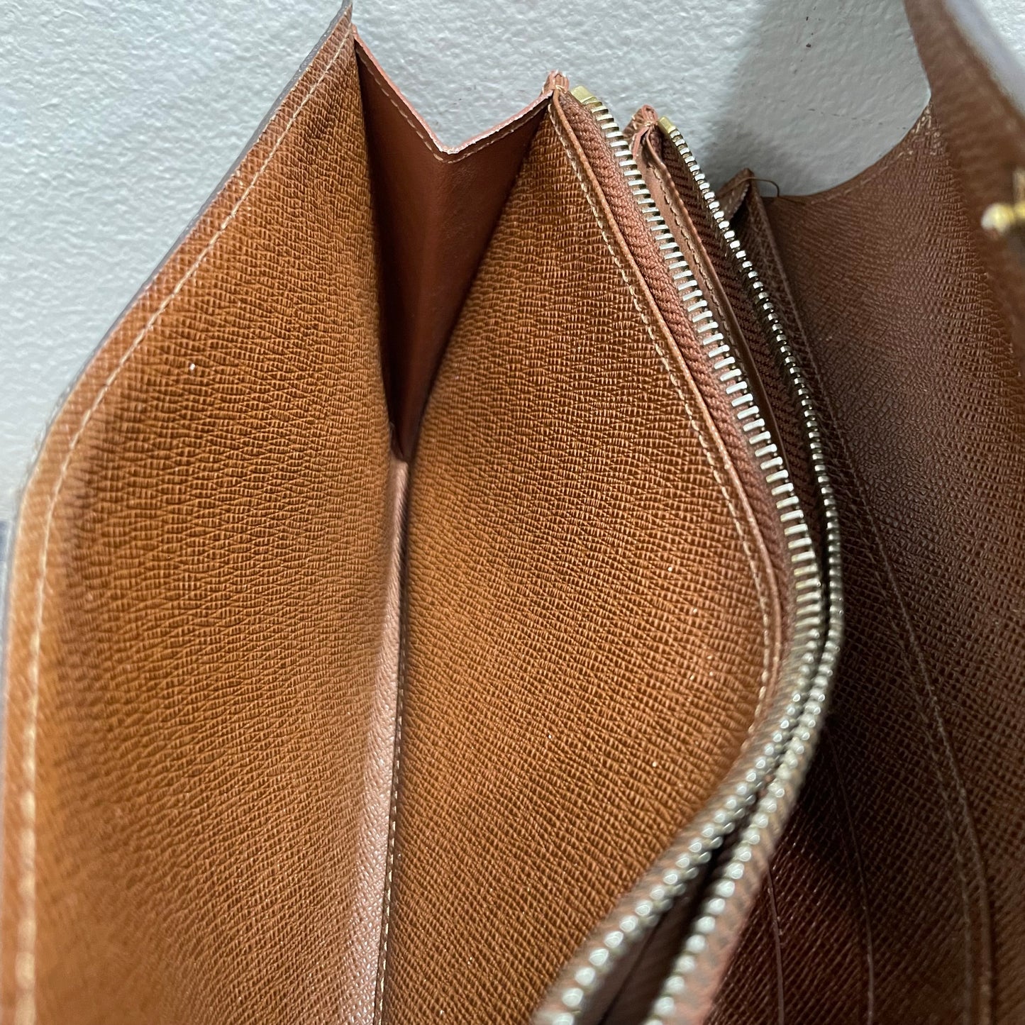 CLEARANCE Louis Vuitton Monogram Wallet