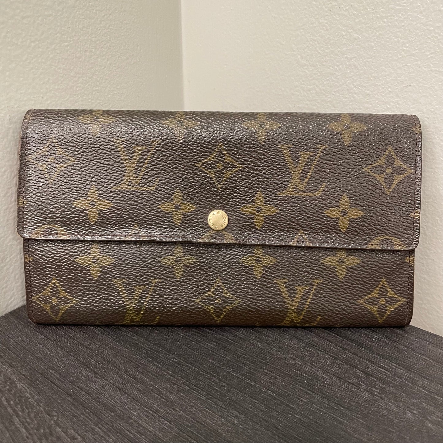 CLEARANCE Louis Vuitton Monogram Wallet