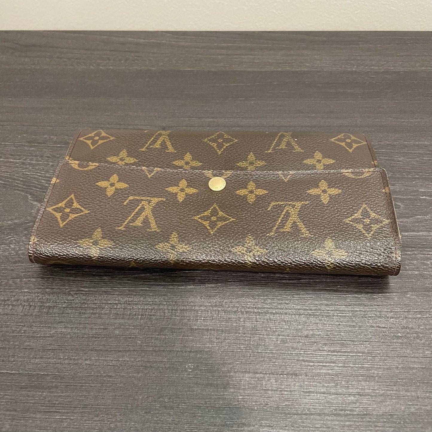 CLEARANCE Louis Vuitton Monogram Wallet