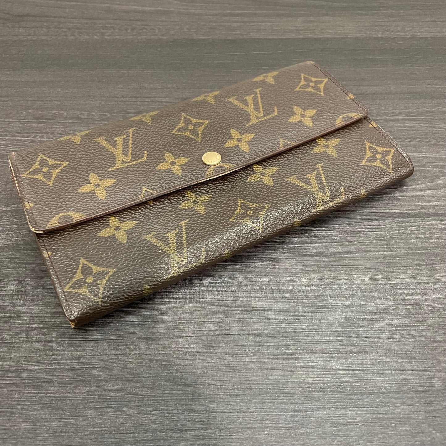 CLEARANCE Louis Vuitton Monogram Wallet