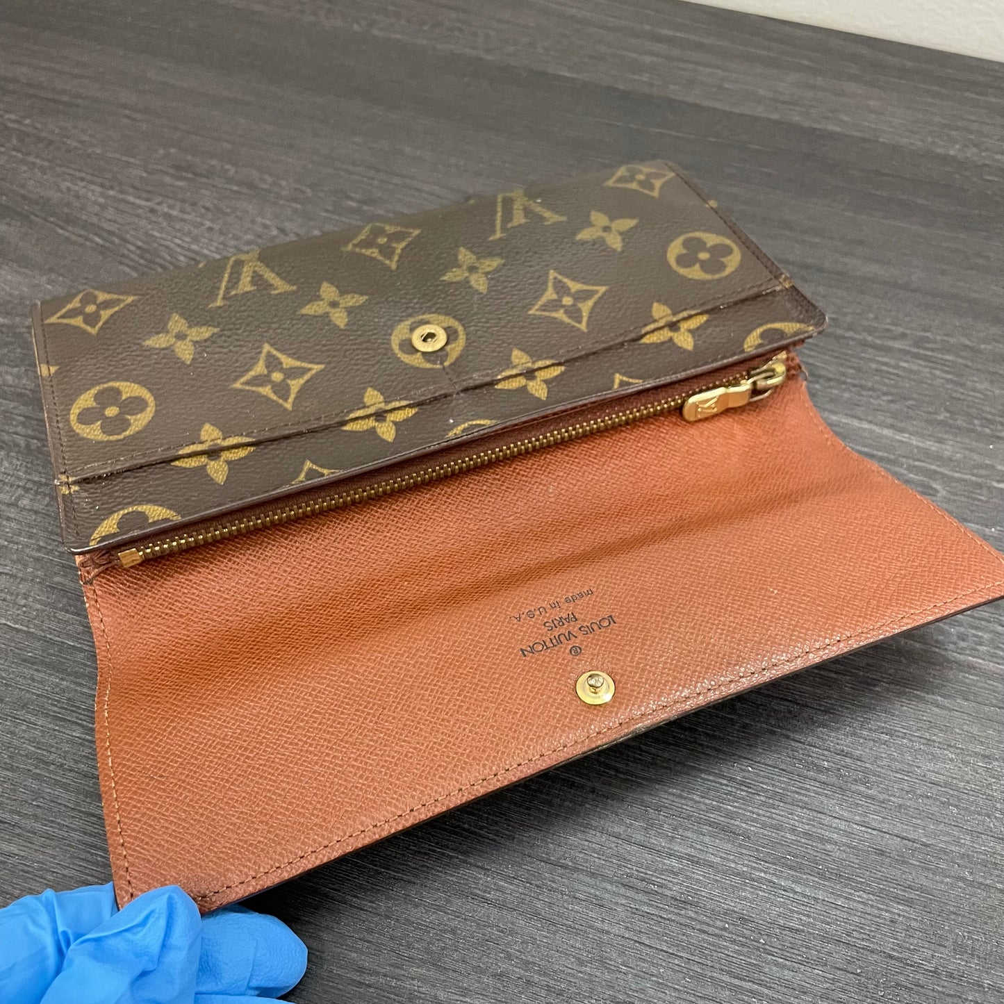 CLEARANCE Louis Vuitton Monogram Wallet