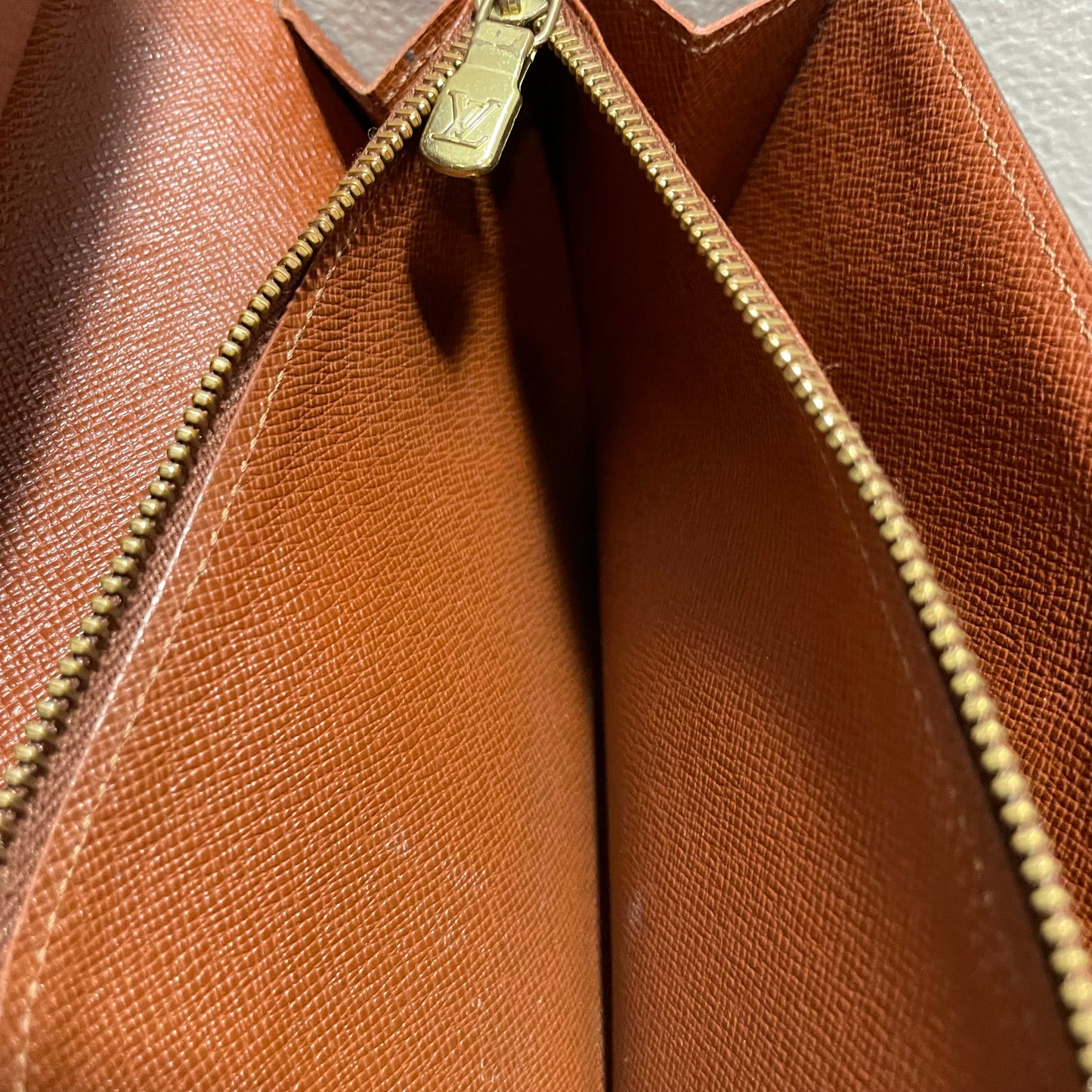 CLEARANCE Louis Vuitton Monogram Wallet