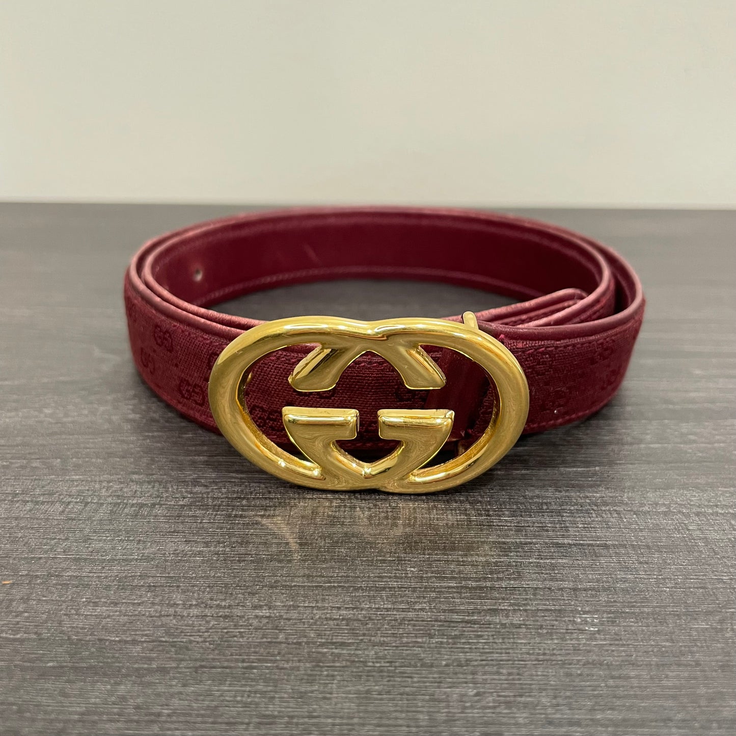 CLEARANCE Gucci Red Belt 75/30
