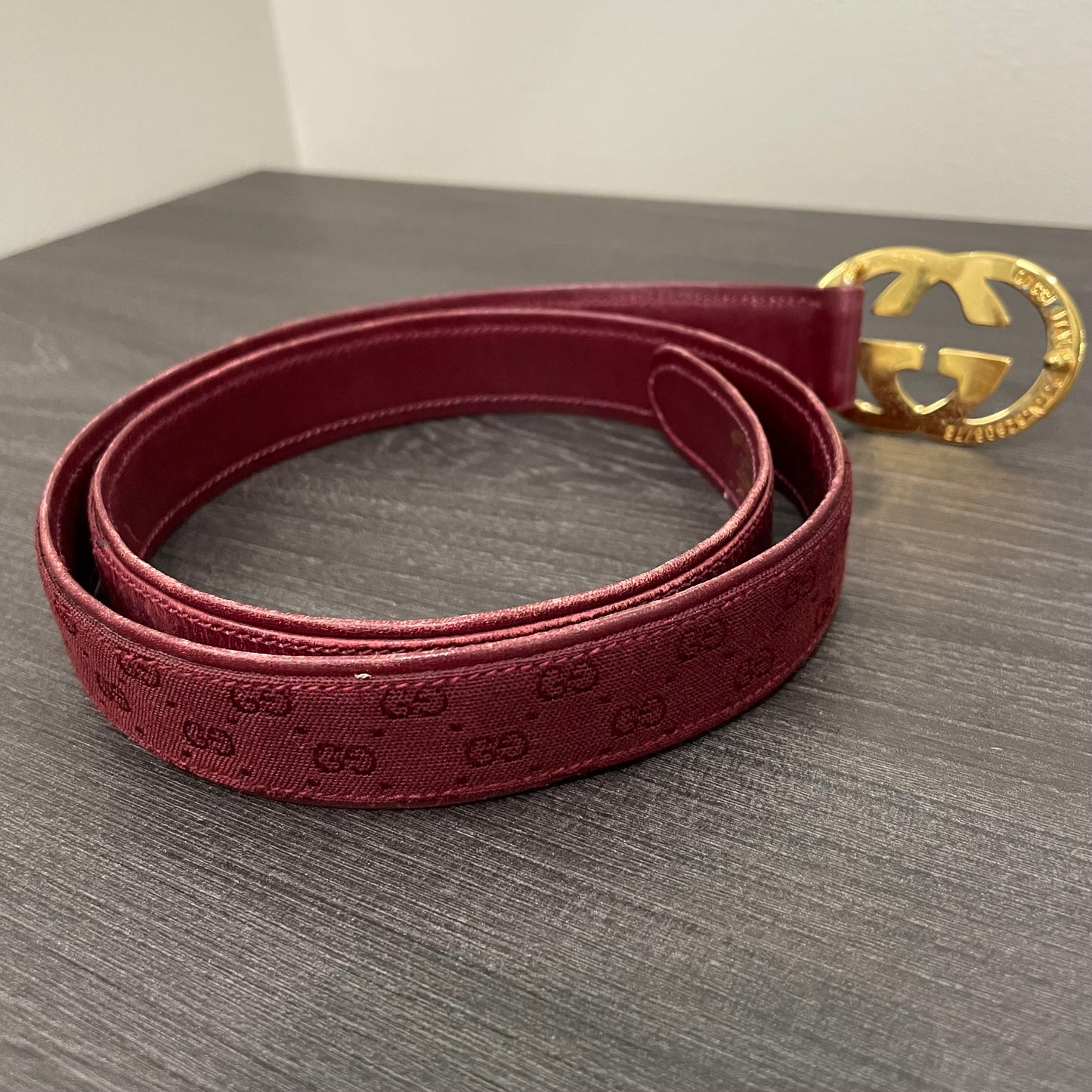 CLEARANCE Gucci Red Belt 75/30