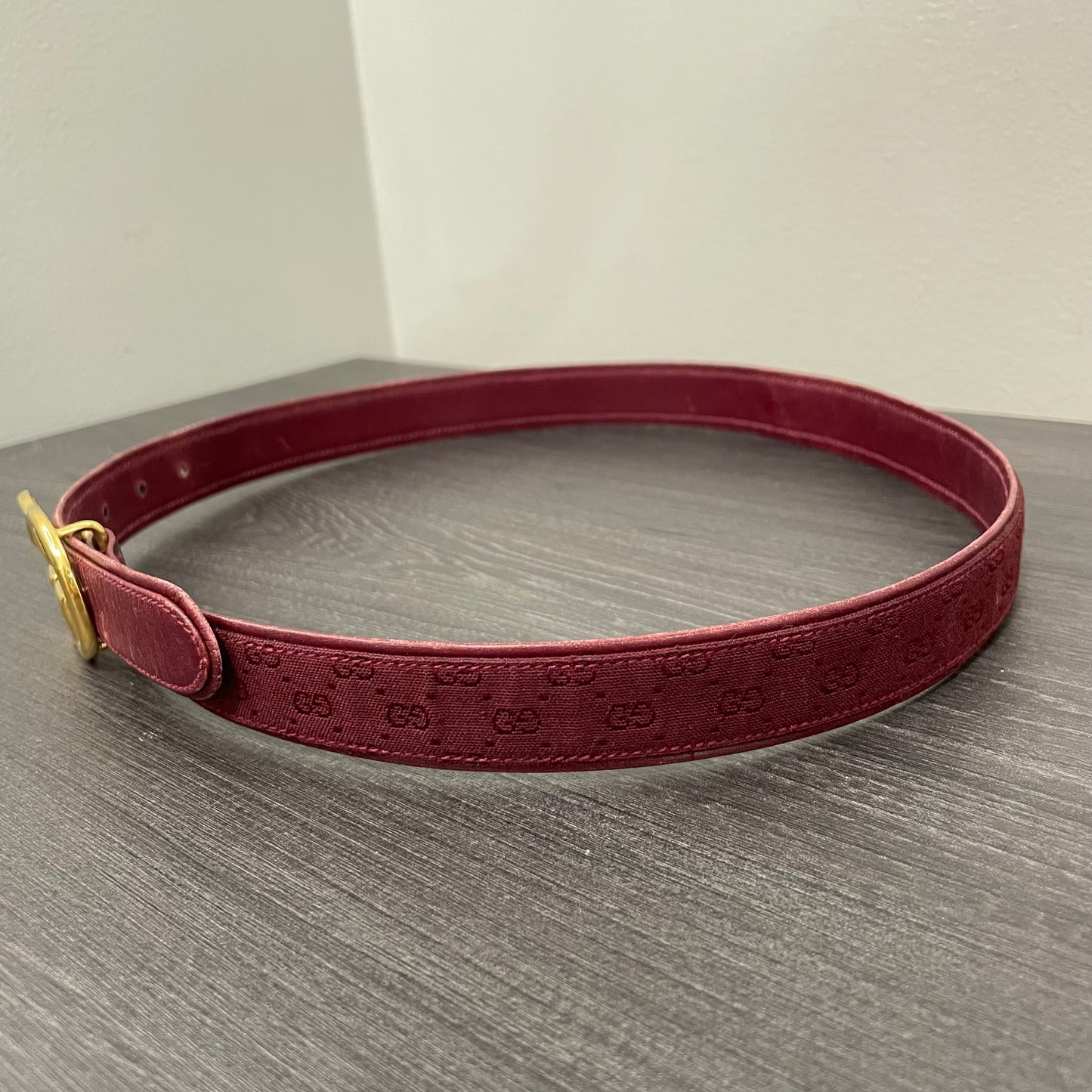 CLEARANCE Gucci Red Belt 75/30