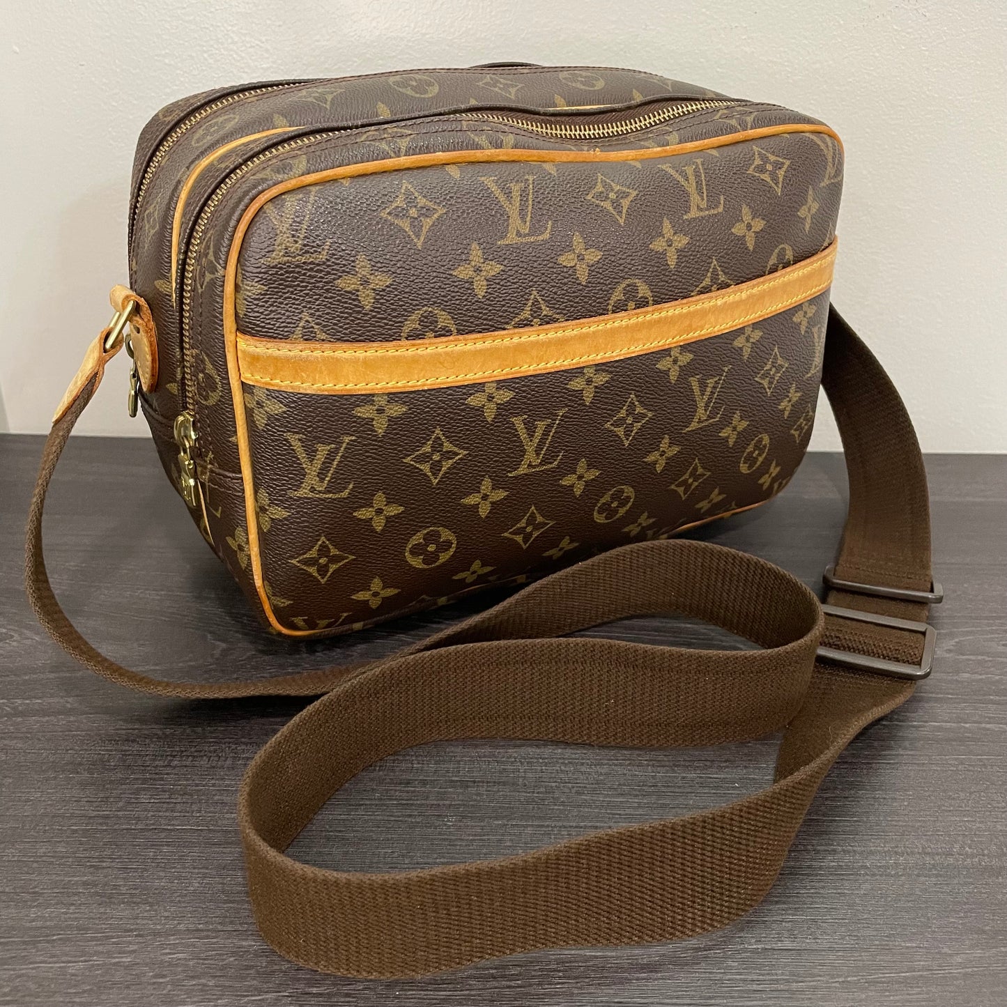 CLEARANCE Louis Vuitton Monogram Messenger Crossbody