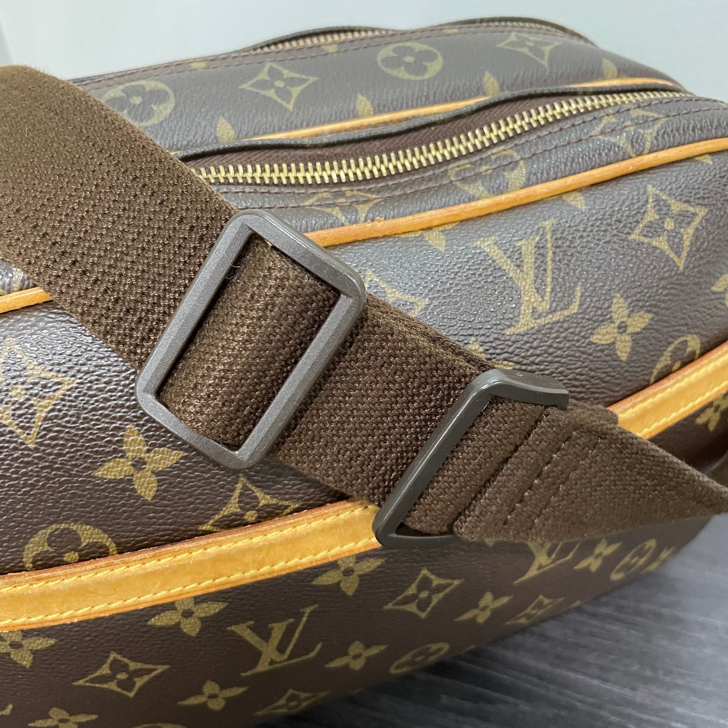 CLEARANCE Louis Vuitton Monogram Messenger Crossbody