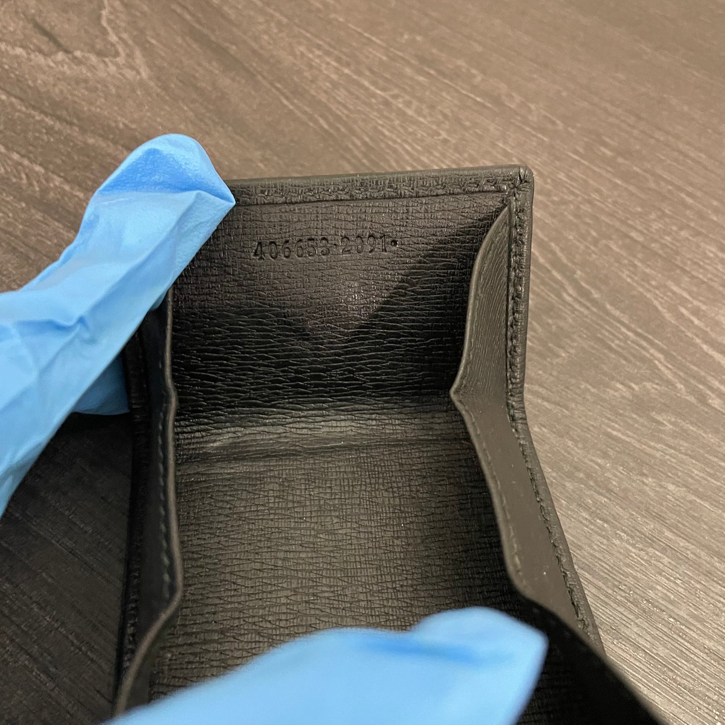 Gucci Square Envelope Card Holder