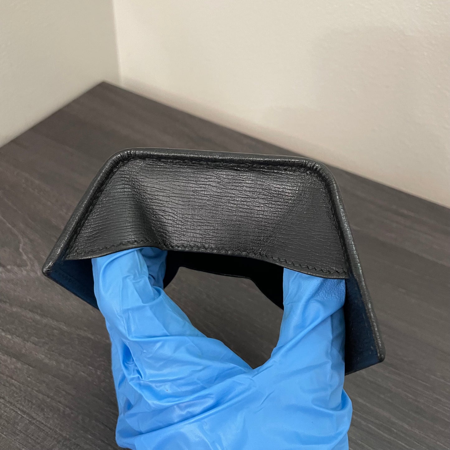Gucci Square Envelope Card Holder
