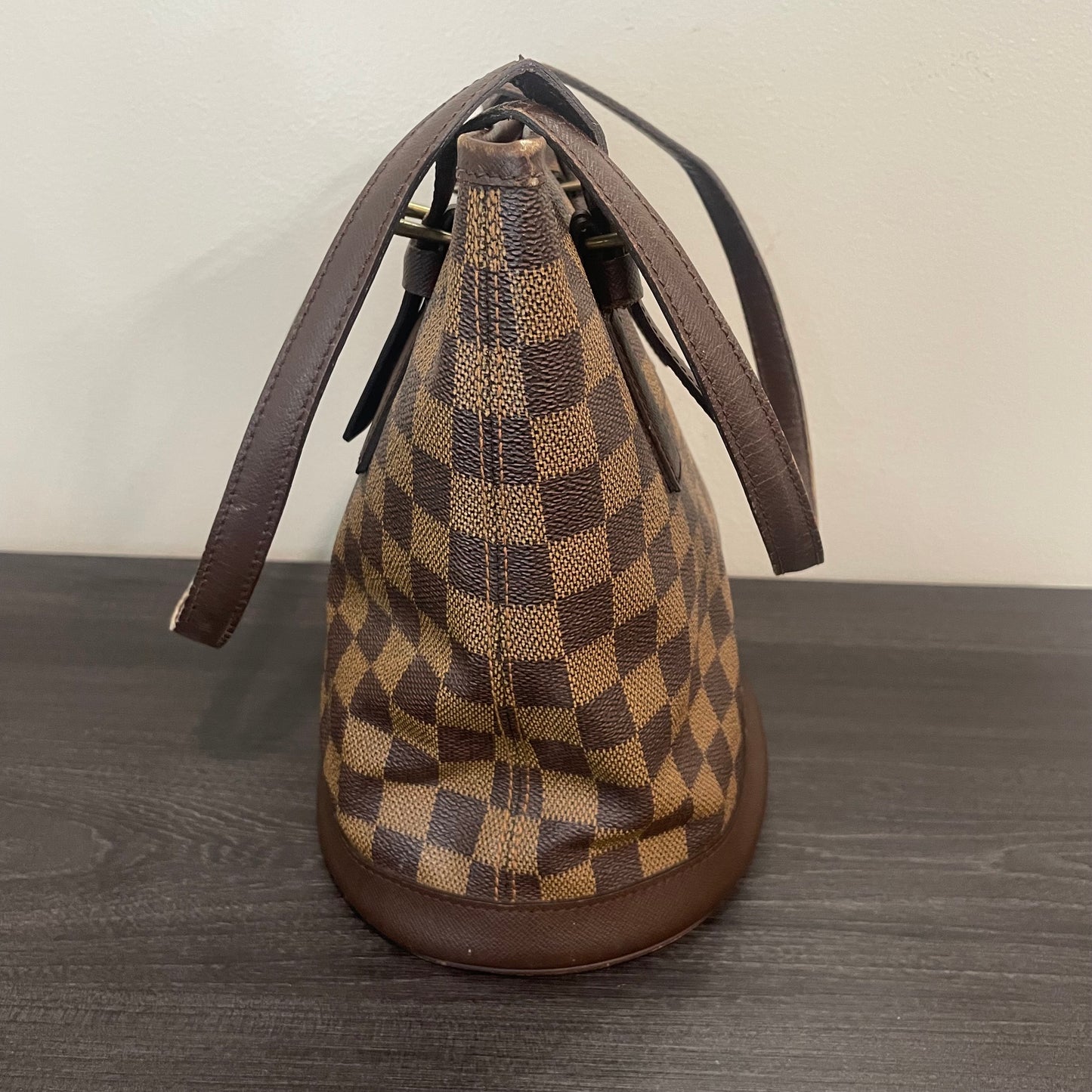 Louis Vuitton Damier Ebene Bucket Bag