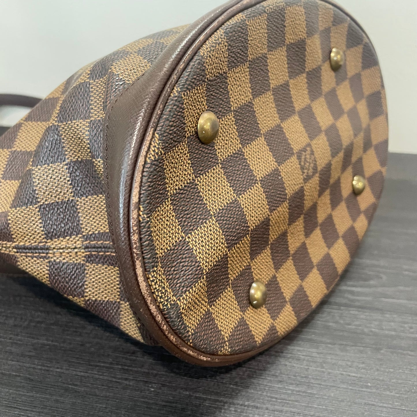 Louis Vuitton Damier Ebene Bucket Bag