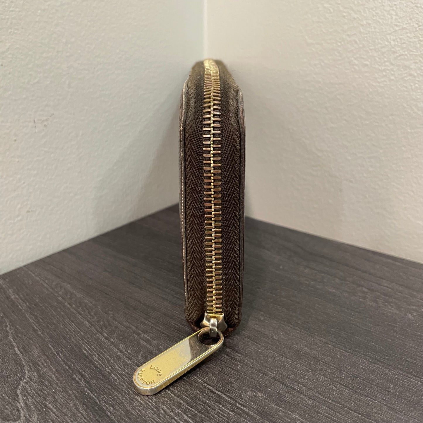 CLEARANCE Louis Vuitton Monogram Zippy Wallet