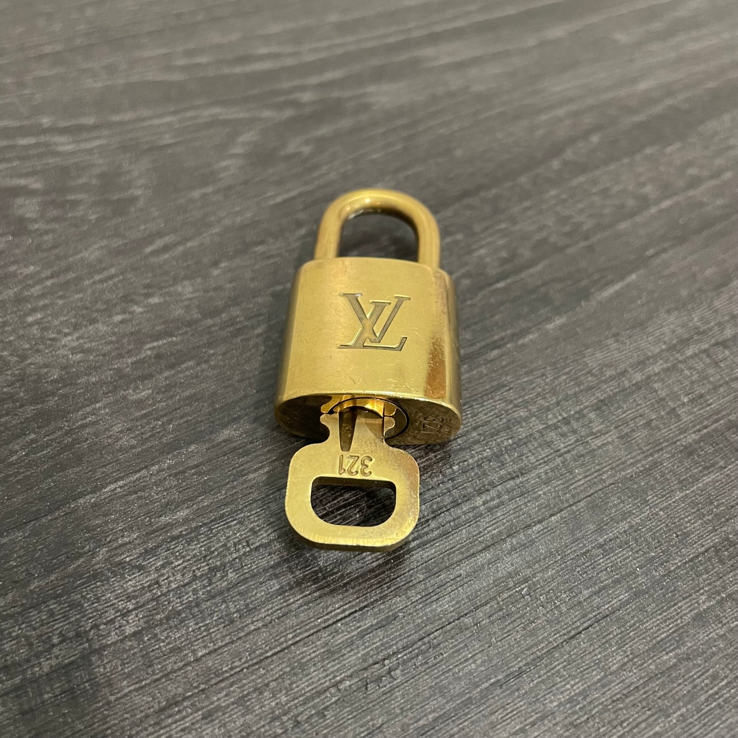 Louis Vuitton Lock & Key Model No. 321
