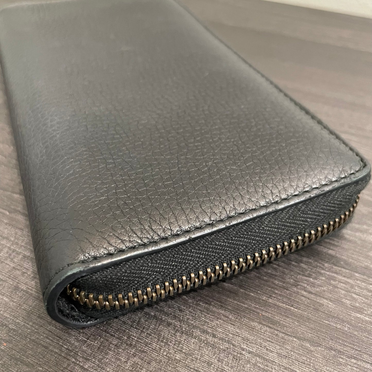 SOLD! Gucci Leather Wallet