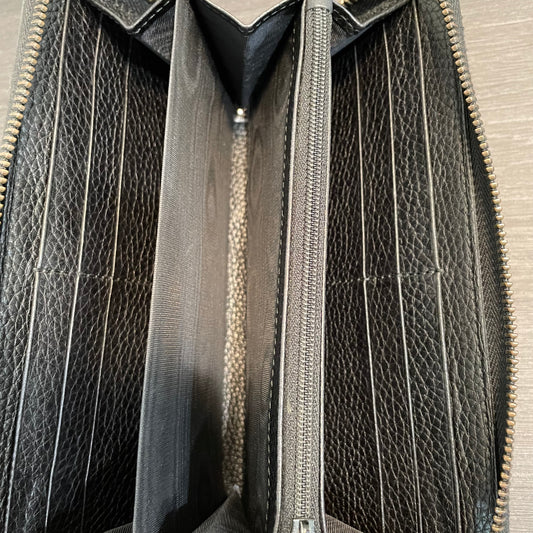 SOLD! Gucci Leather Wallet